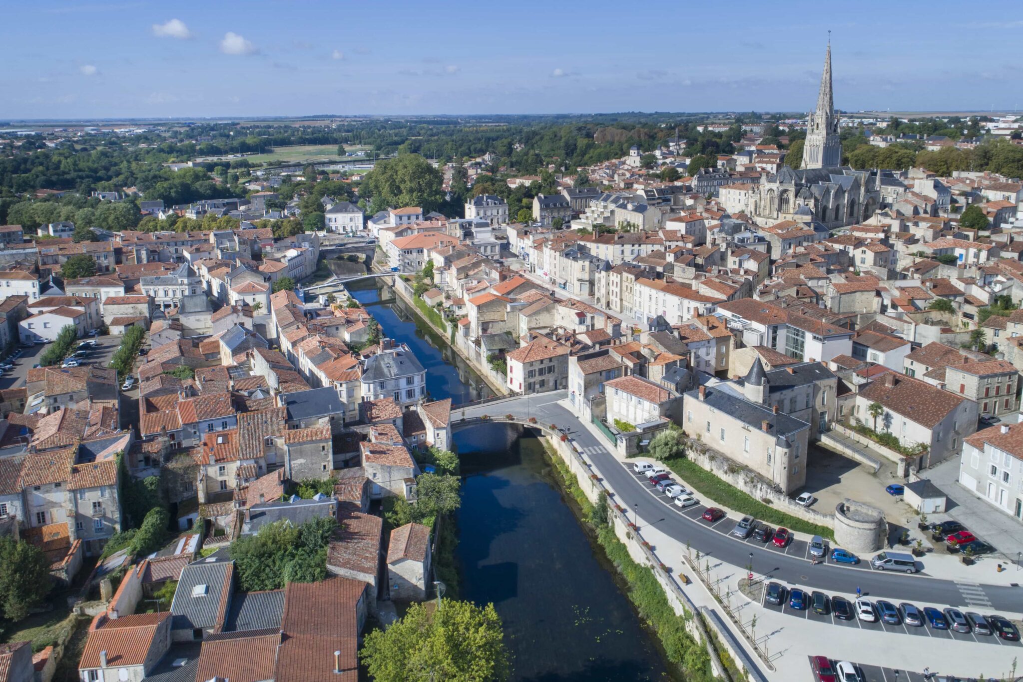 Vue aérienne de Fontenay-le-Comte