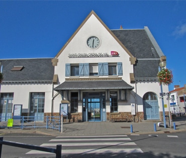 GARE_370x315