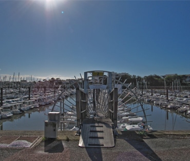 PORT 2_370x315